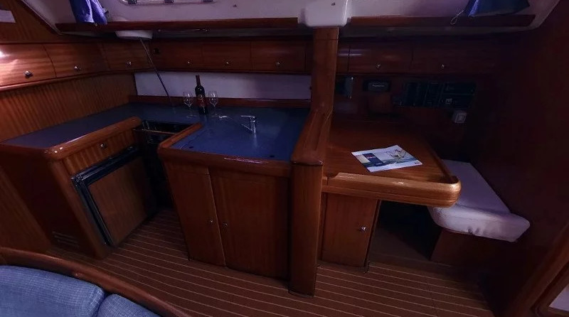 Bavaria 49