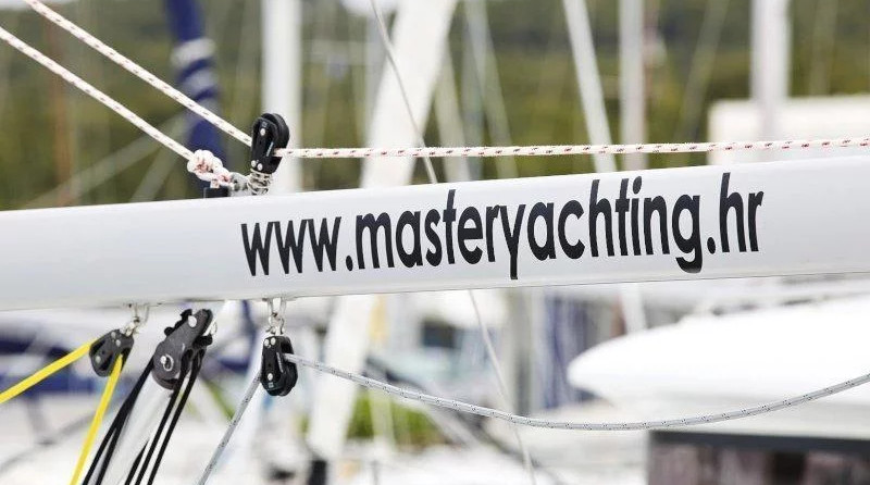 Beneteau Oceanis 35.1