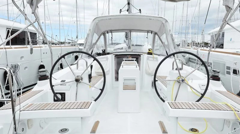 Beneteau Oceanis 35.1