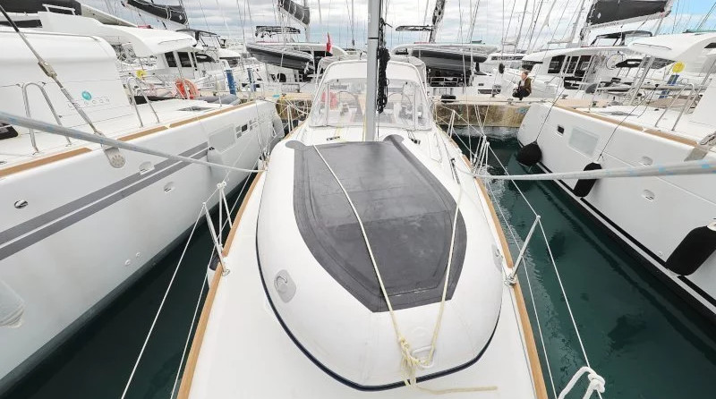 Beneteau Oceanis 35.1