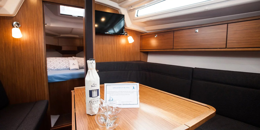 Bavaria CRUISER 34