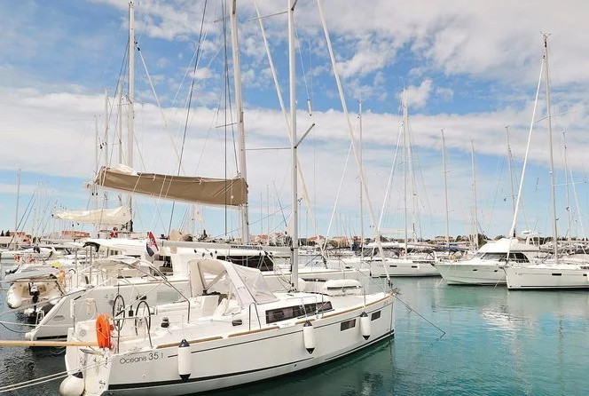 Beneteau Oceanis 35.1