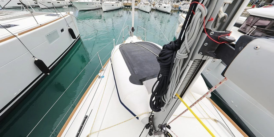 Beneteau Oceanis 35.1