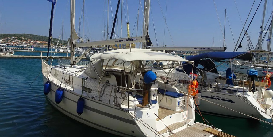 Bavaria Cruiser 36