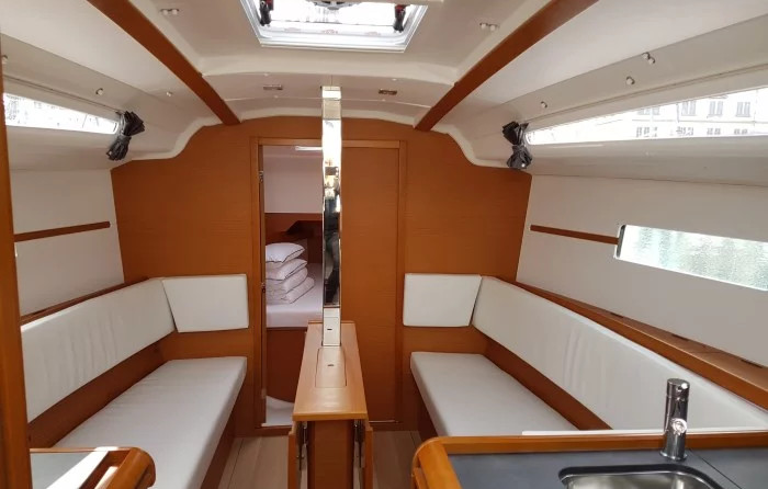 Jeanneau Sun Odyssey 349