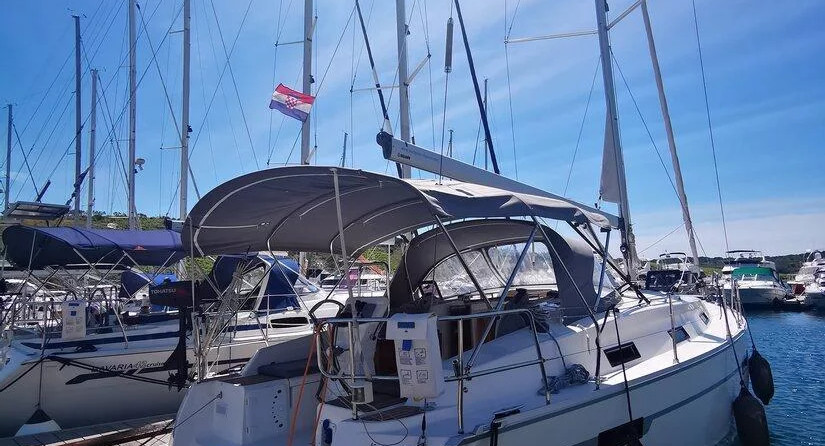 Bavaria Cruiser 36