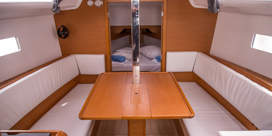Jeanneau Sun Odyssey 349