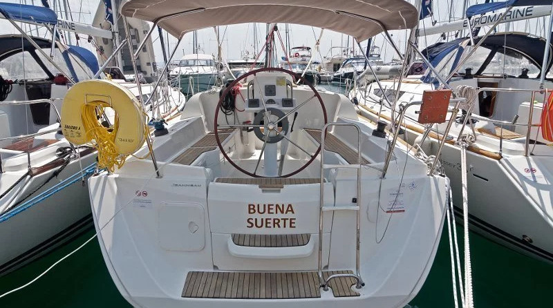Sun Odyssey 33i