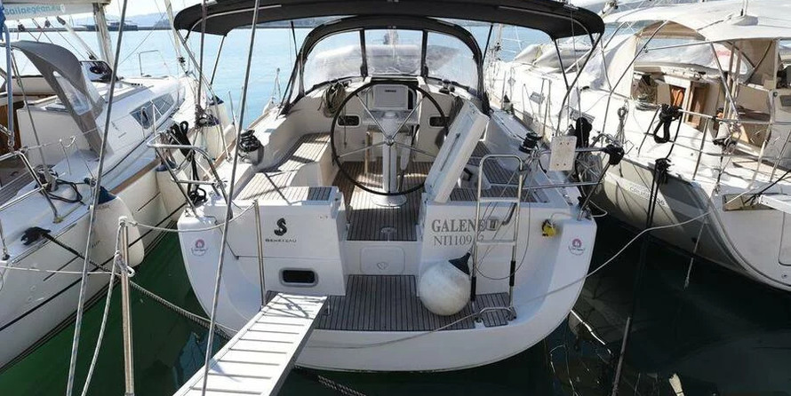 Beneteau Oceanis 37