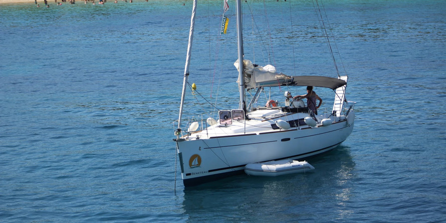 Beneteau Oceanis 37