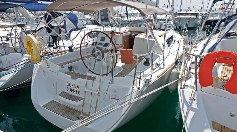 Sun Odyssey 33i