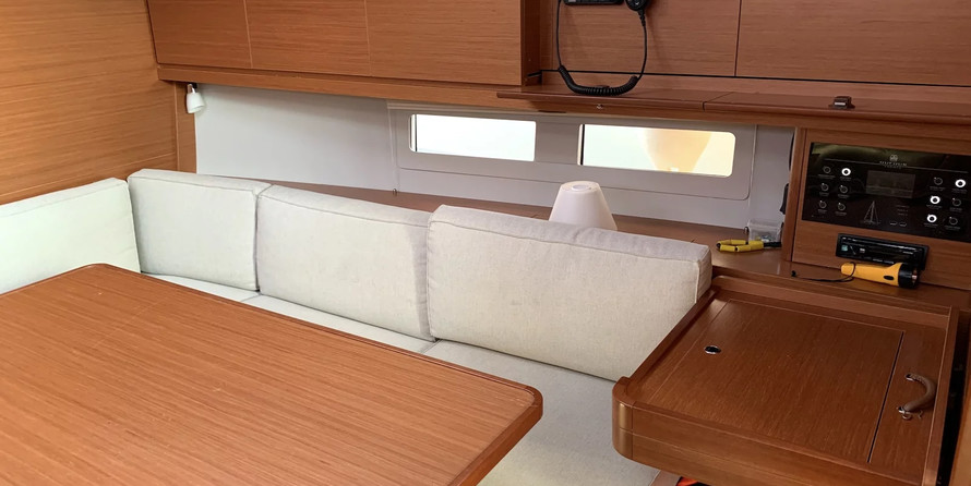 Dufour 390 Grand Large