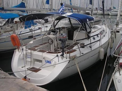 Sun Odyssey 37