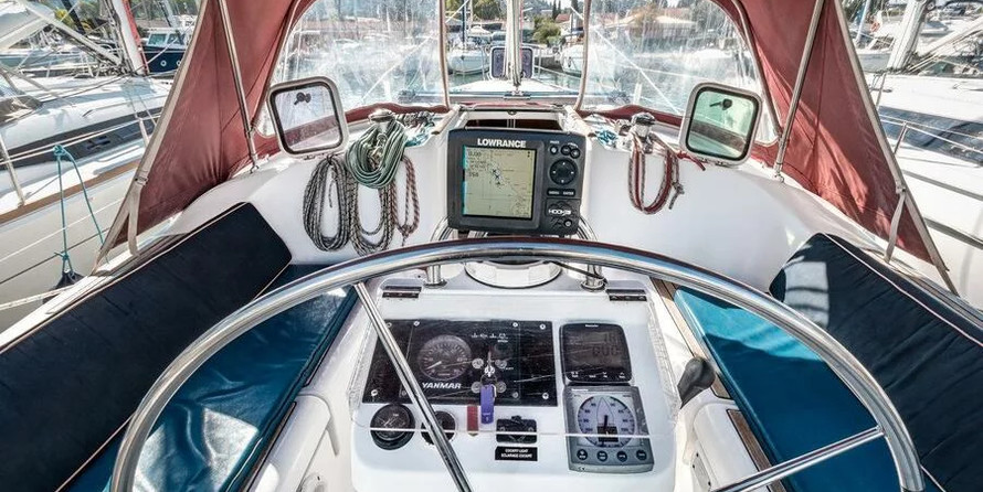 Oceanis 361