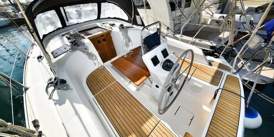 Bavaria Cruiser 36