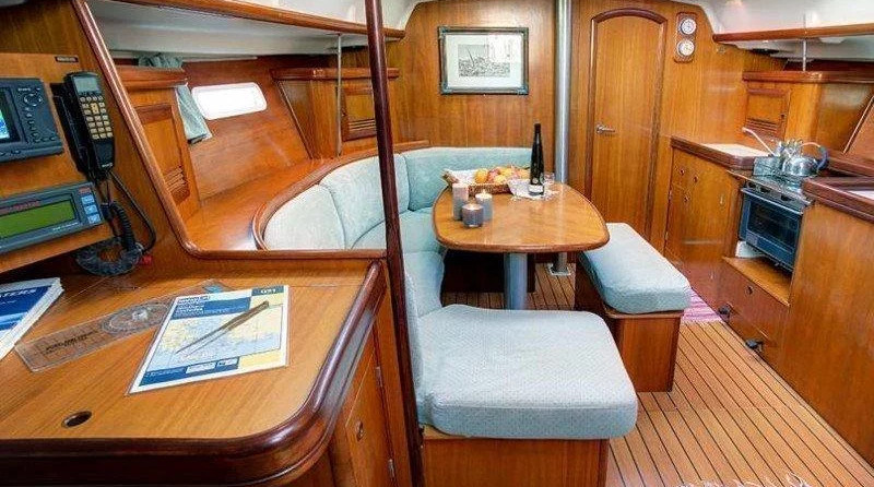 Beneteau Oceanis 393 Clipper