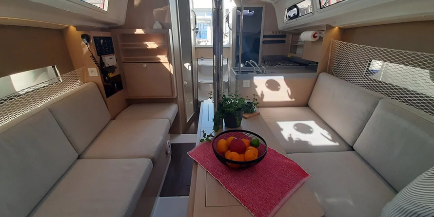 Beneteau Oceanis 30.1