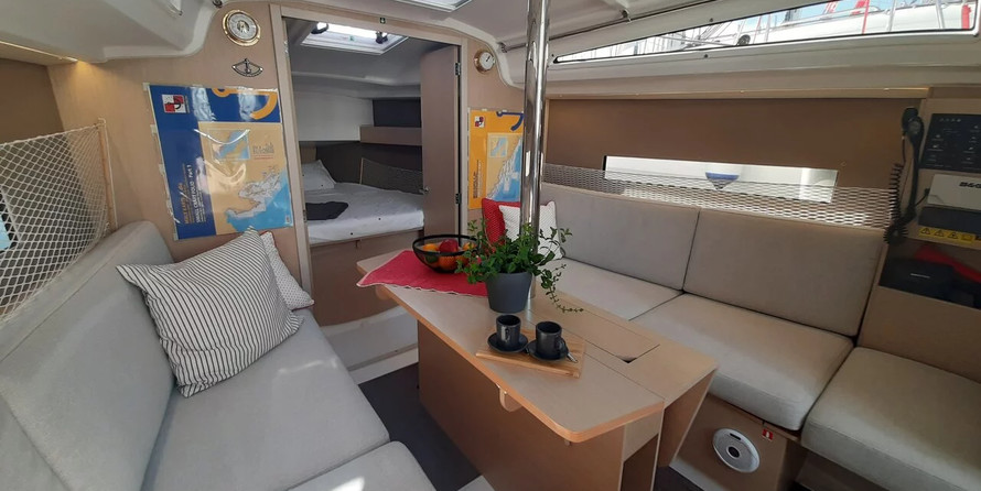 Beneteau Oceanis 30.1
