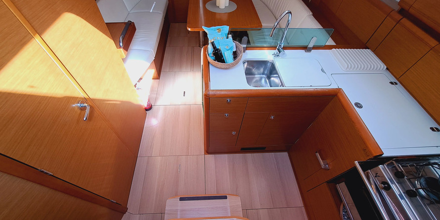 Jeanneau Sun Odyssey 389