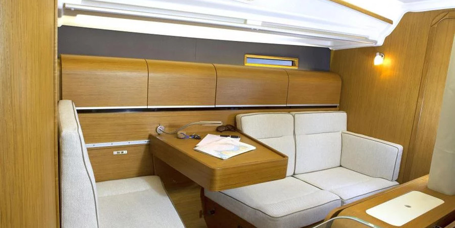 Dehler 38