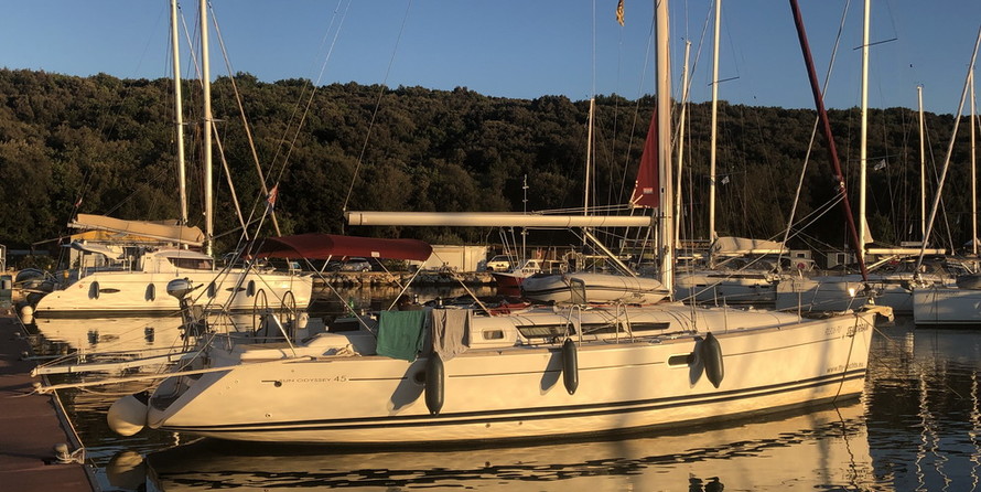 Sun Odyssey 45