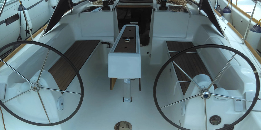 Dufour 350 Grand Large