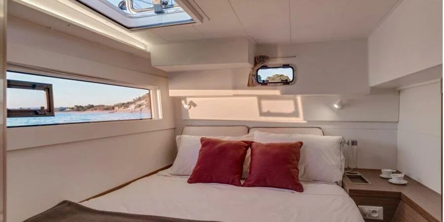 Lagoon 40 - 4 + 2 cab