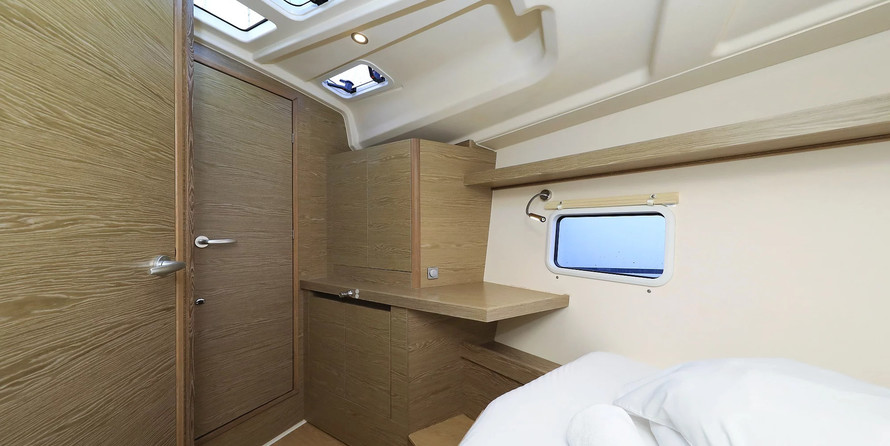 Hanse 418