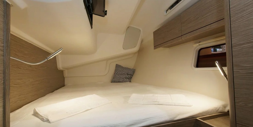 Hanse 418