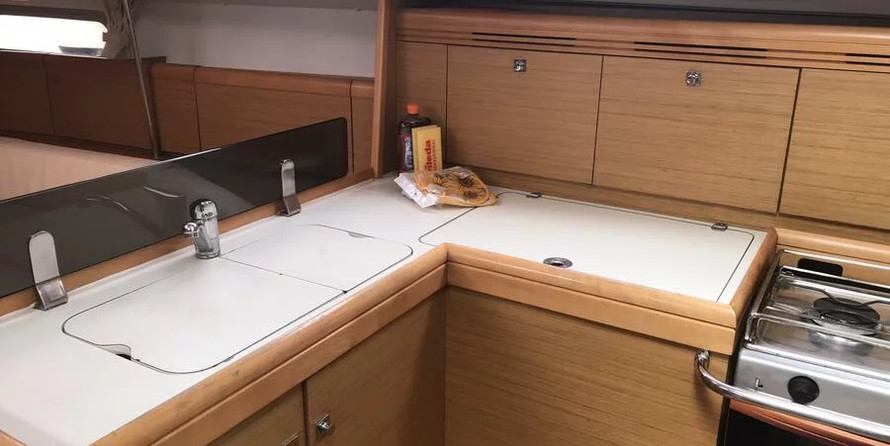 Sun Odyssey 36i