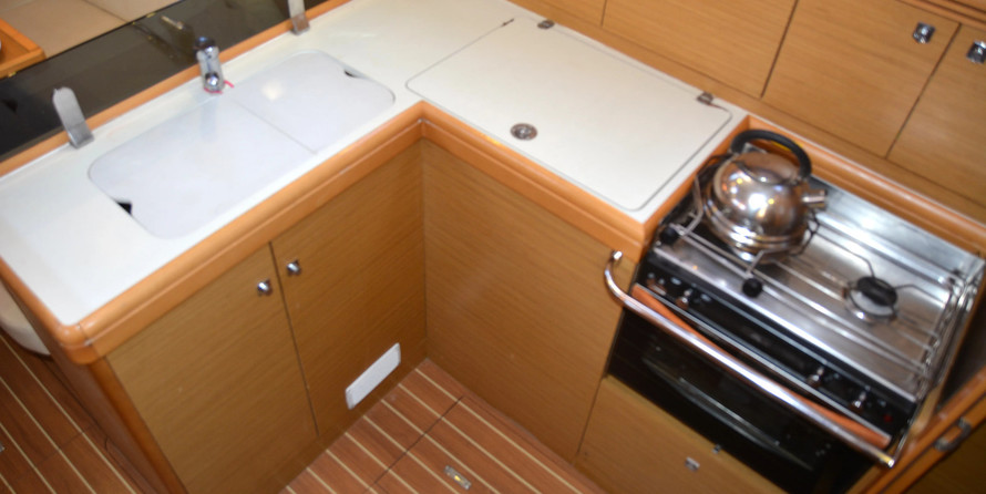 Sun Odyssey 36i