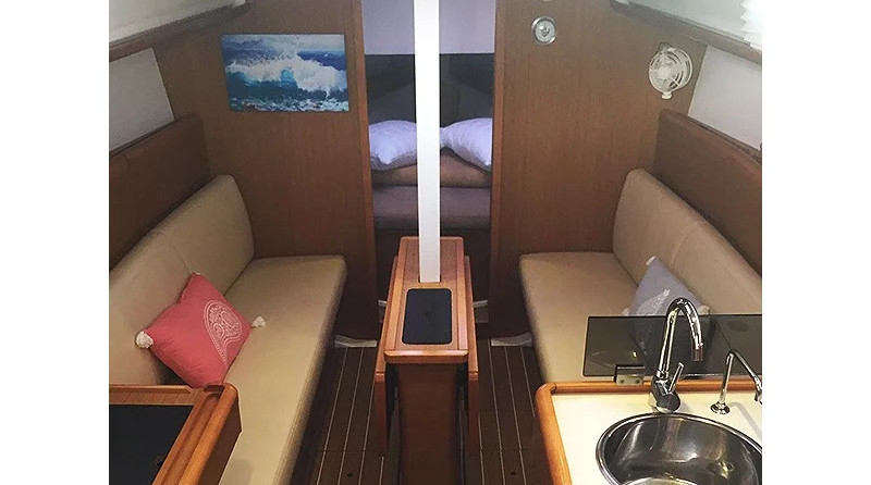 Sun Odyssey 33i