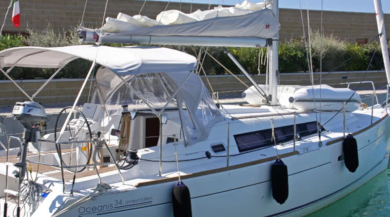 Beneteau Oceanis 34