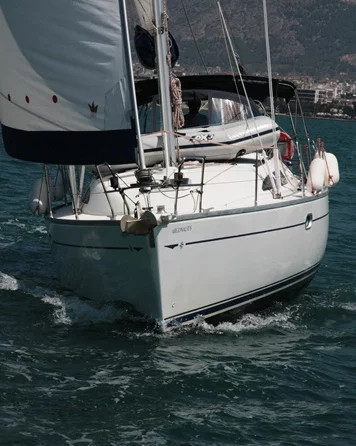 Sun Odyssey 37