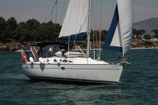 Sun Odyssey 37