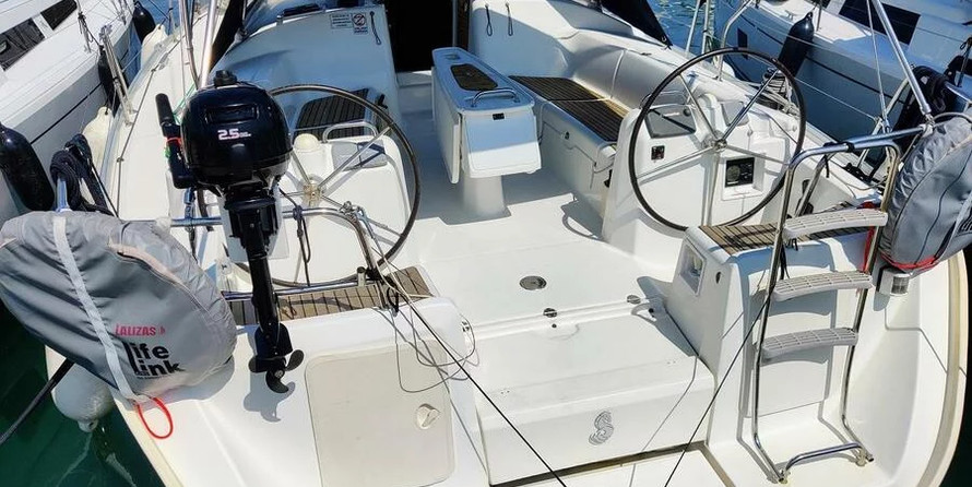 Beneteau Cyclades 43.4