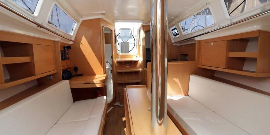 Jeanneau Sun Odyssey 319