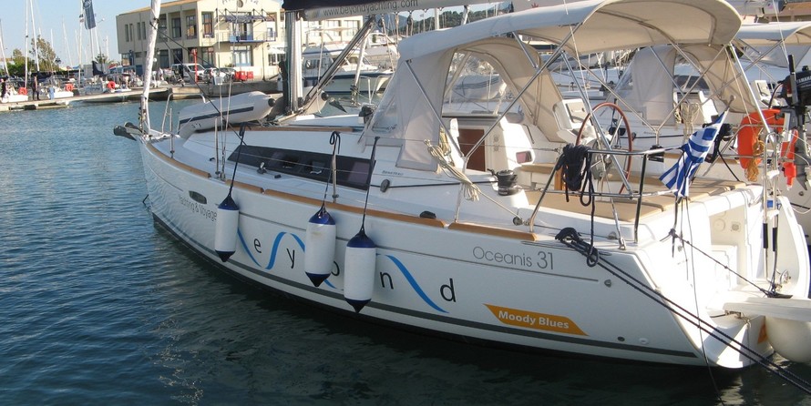 OCEANIS 31 (2 CAB)