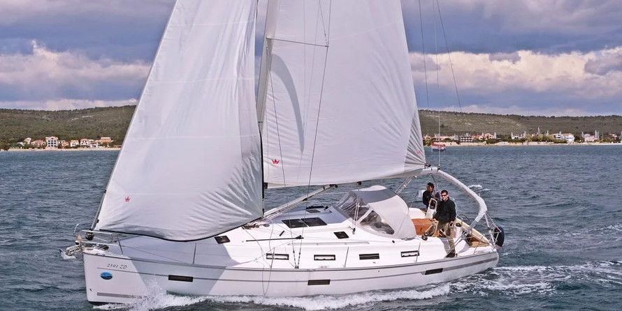 Bavaria Cruiser 40