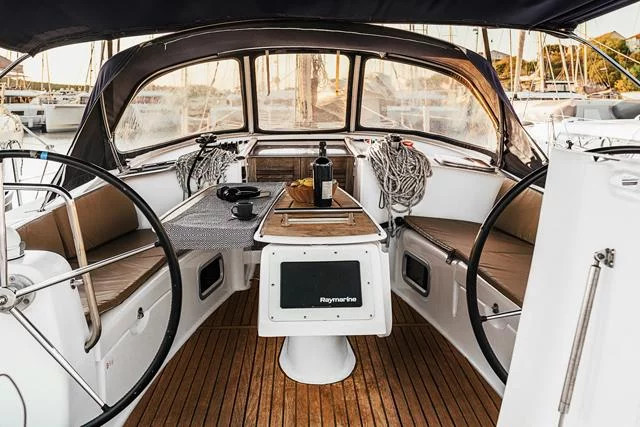 Oceanis 40