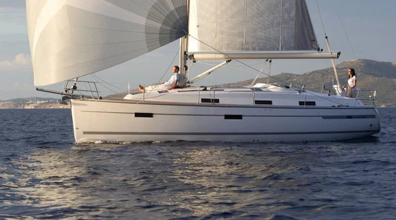Bavaria Cruiser 36
