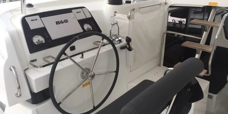 Lagoon 42 - 4 + 2 cab.