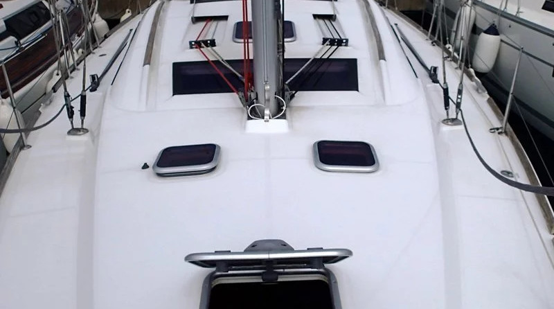 Oceanis 43