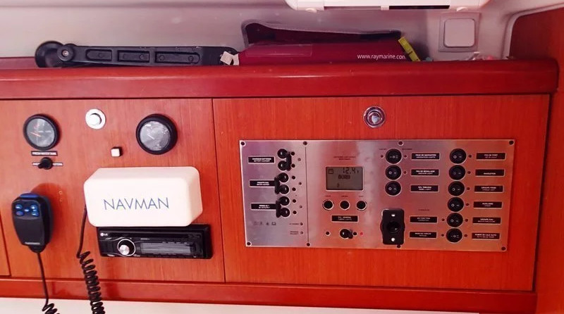 Oceanis 43