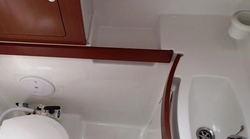 Oceanis 43