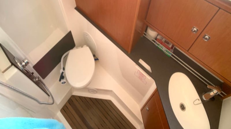 Bavaria CRUISER 34