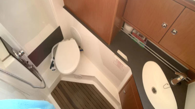 Bavaria CRUISER 34