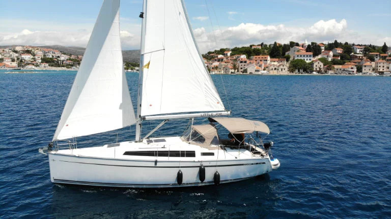 Bavaria Cruiser 34 - 2 cab.