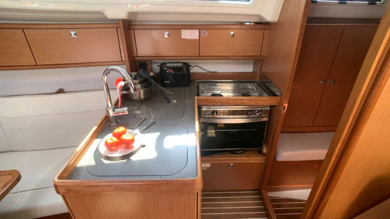 Bavaria Cruiser 34 - 2 cab.