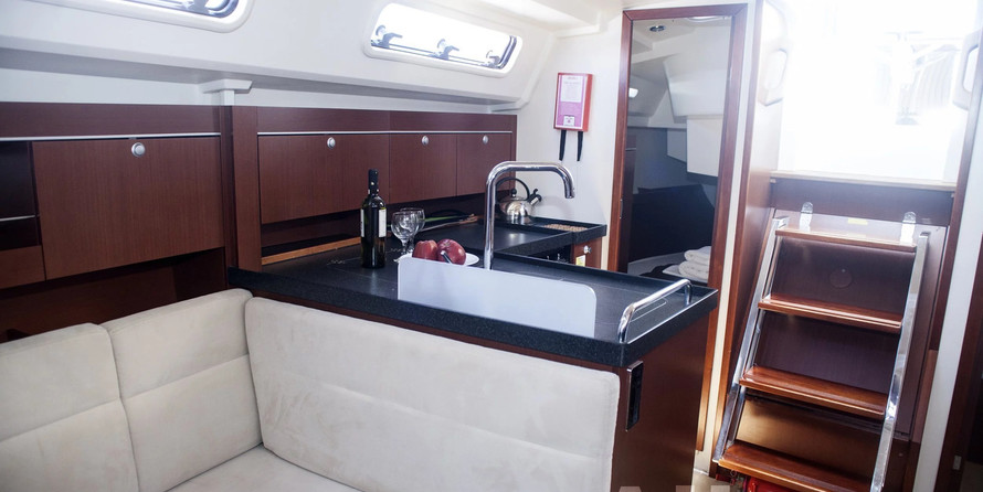 Hanse 345